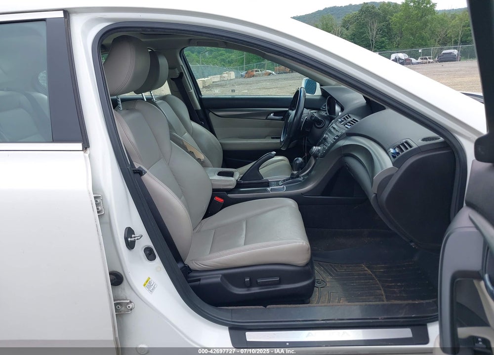 2012 ACURA TL VIN: 19UUA9F7XCA009523