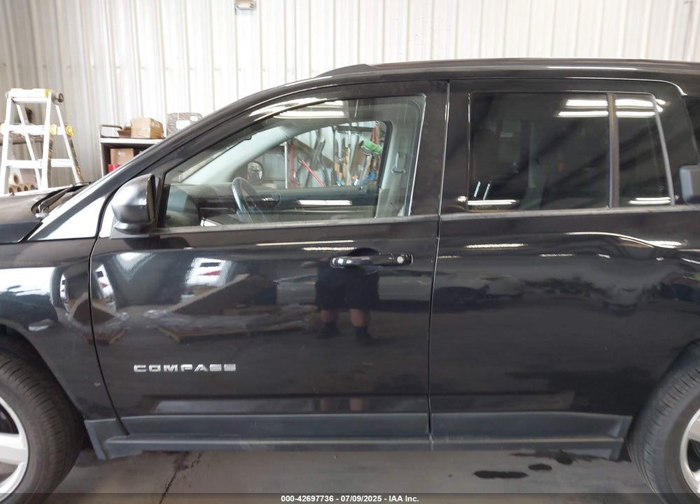 2011 JEEP COMPASS VIN: 1J4NF5FB5BD164179
