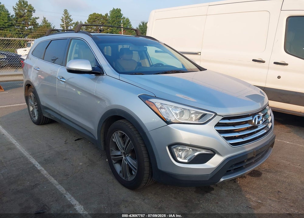 2015 HYUNDAI SANTA FE VIN: KM8SRDHF1FU130025