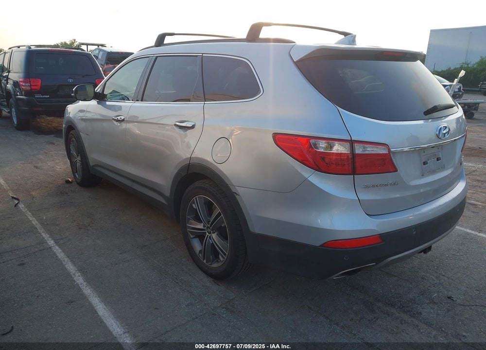 2015 HYUNDAI SANTA FE VIN: KM8SRDHF1FU130025
