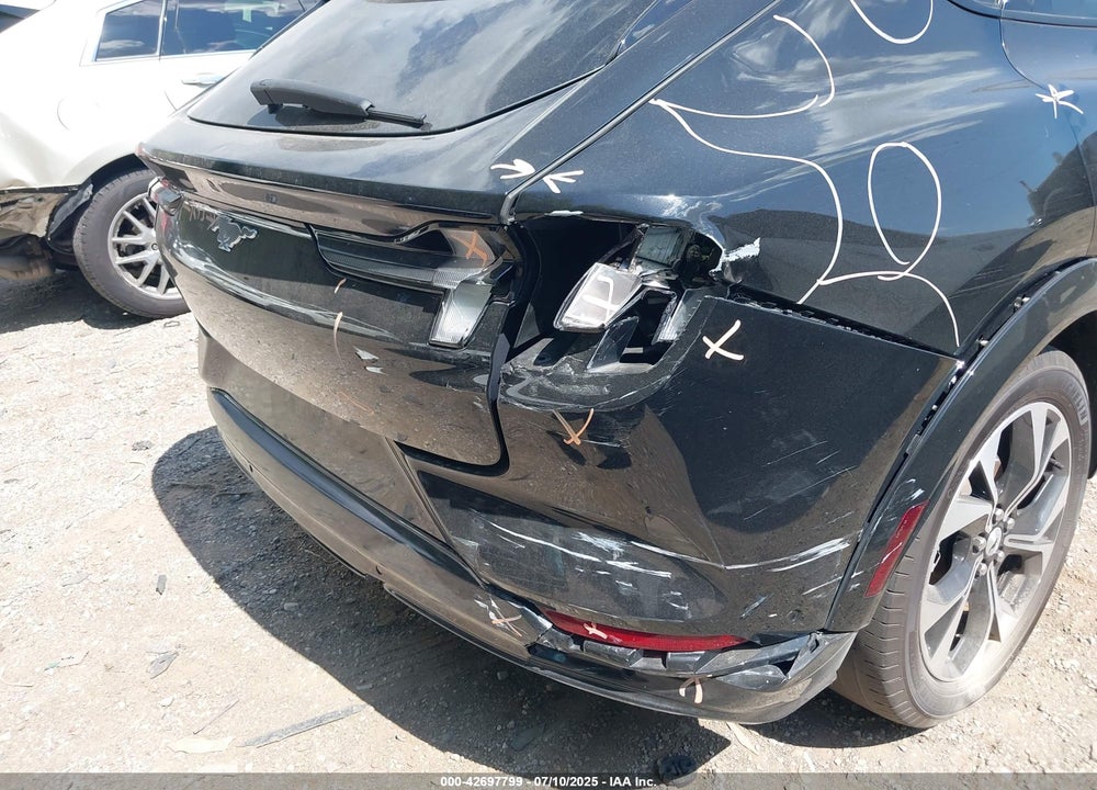 2023 FORD MUSTANG MACH-E VIN: 3FMTK3SU2PMA83720