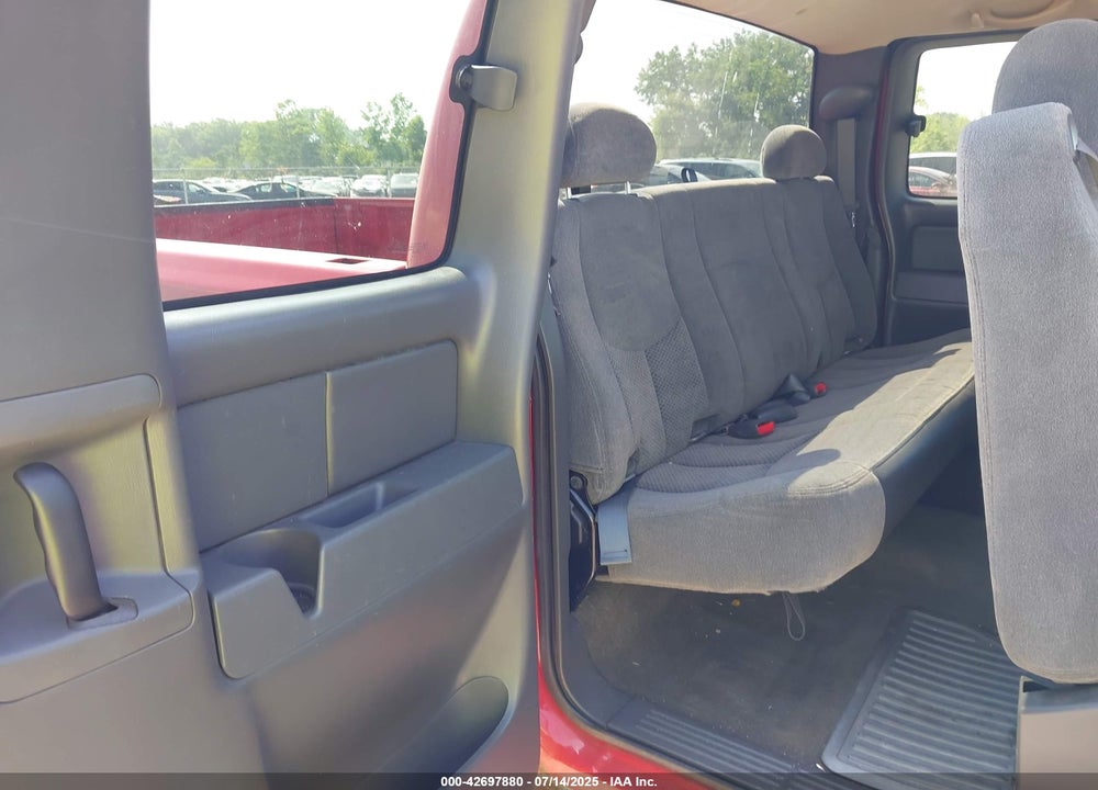 2005 CHEVROLET SILVERADO 1500 Z71 VIN: 1GCEK19B35Z299495
