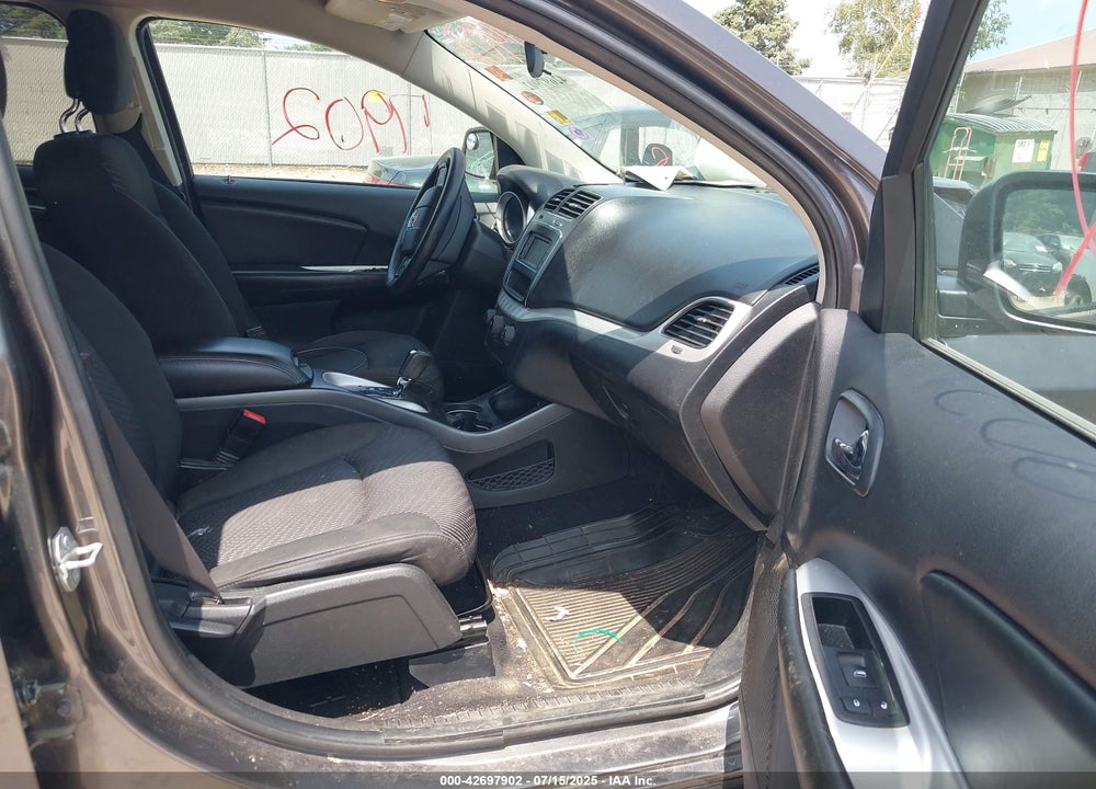 2016 DODGE JOURNEY VIN: 3C4PDCBG5GT130884