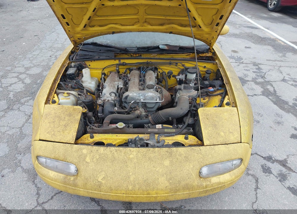 1992 MAZDA MX-5 MIATA VIN: JM1NA3517N1317118