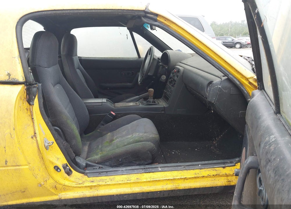 1992 MAZDA MX-5 MIATA VIN: JM1NA3517N1317118