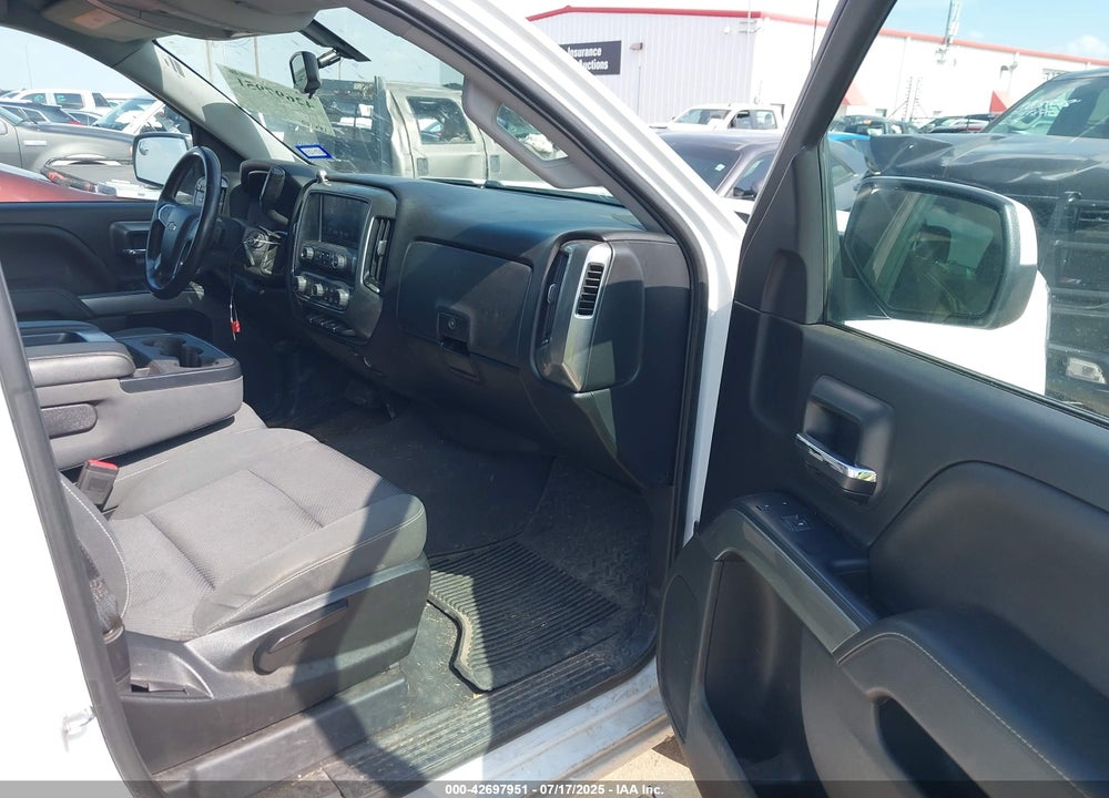 2018 CHEVROLET SILVERADO 1500 VIN: 3GCUKREC5JG518895
