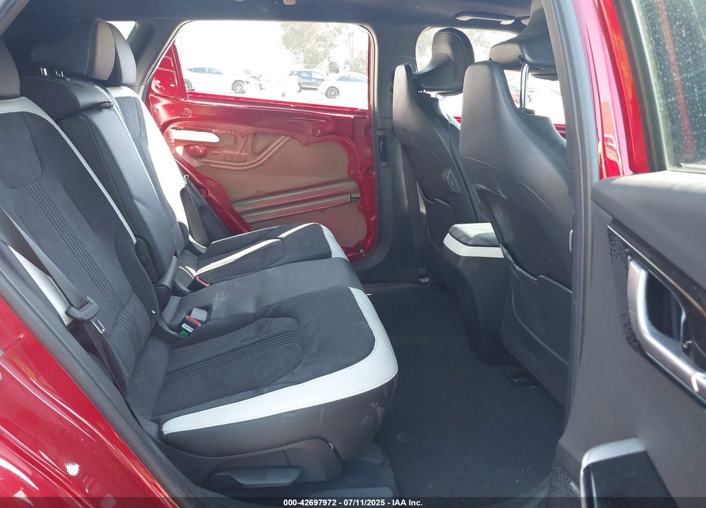 2023 KIA EV6 VIN: KNDC44LA6P5092029