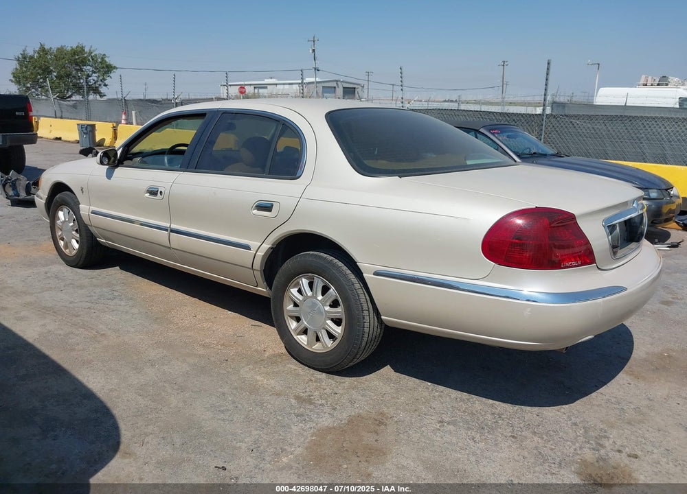 2002 LINCOLN CONTINENTAL VIN: 1LNHM97V72Y688477