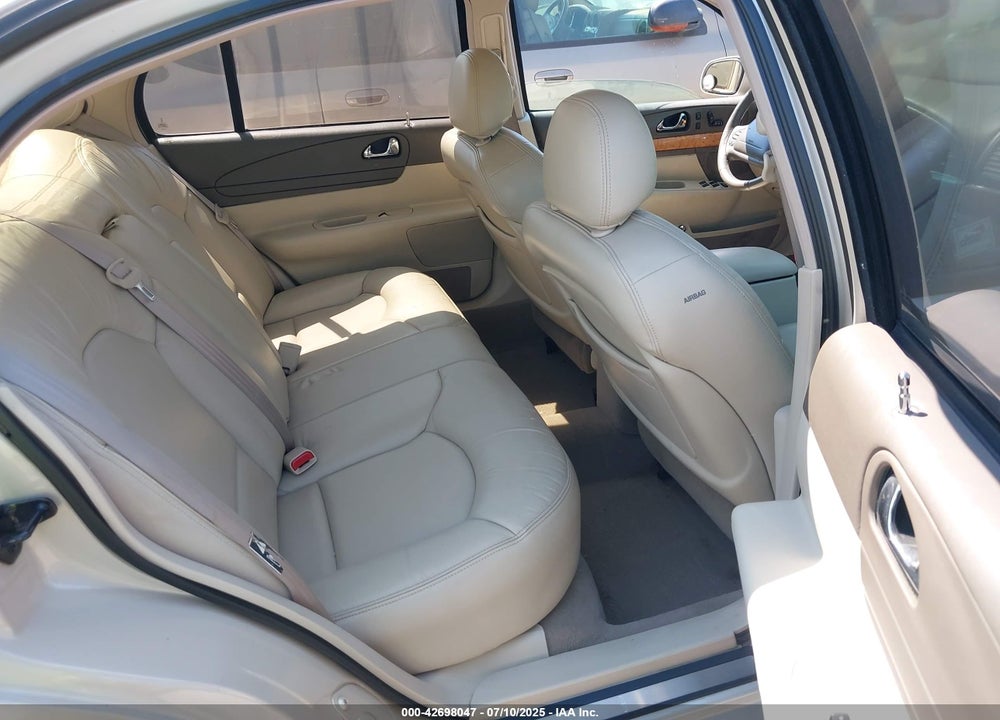2002 LINCOLN CONTINENTAL VIN: 1LNHM97V72Y688477