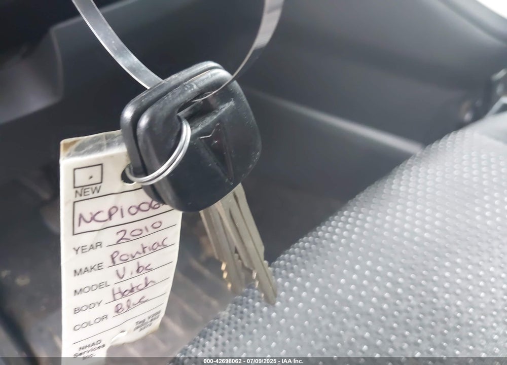 2010 PONTIAC VIBE VIN: 5Y2SM6E09AZ406400