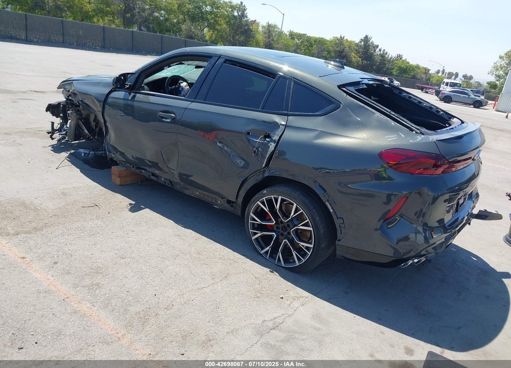 2022 BMW X6 M VIN: 5YMCY0C02N9M45657