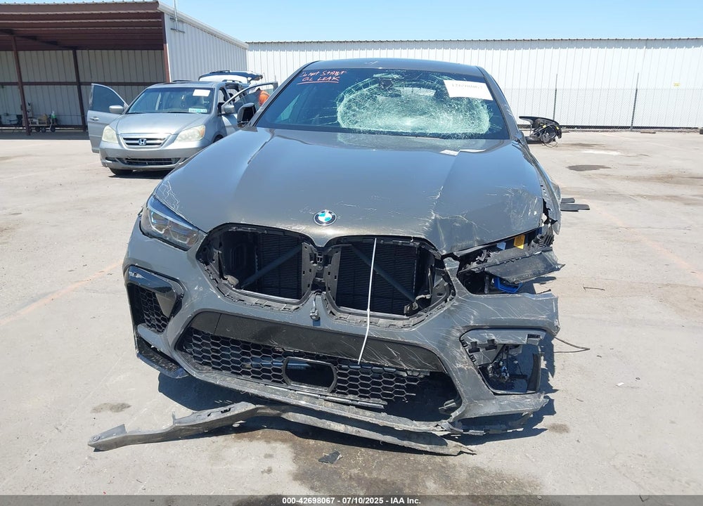 2022 BMW X6 M VIN: 5YMCY0C02N9M45657