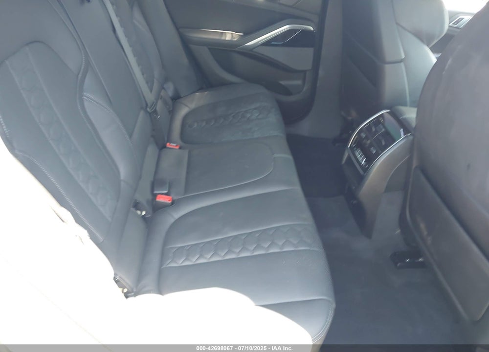 2022 BMW X6 M VIN: 5YMCY0C02N9M45657
