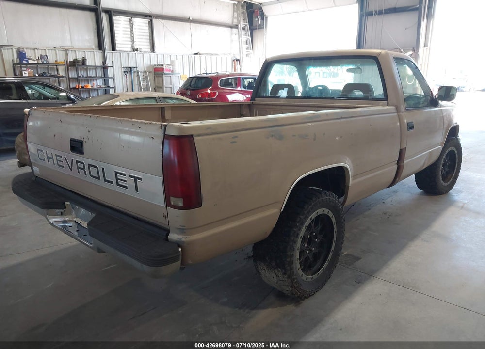 1993 CHEVROLET GMT-400 K1500 VIN: 1GCEK14K4PZ184804
