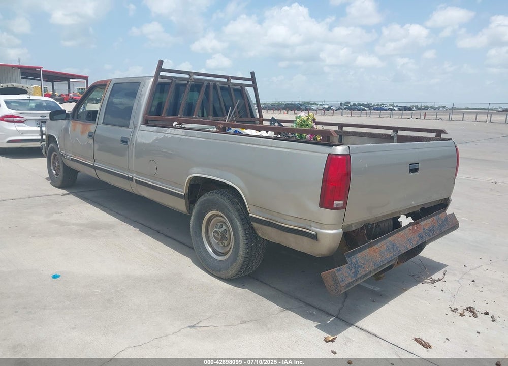 1998 CHEVROLET C3500 VIN: 1GCGC33R8WF058641