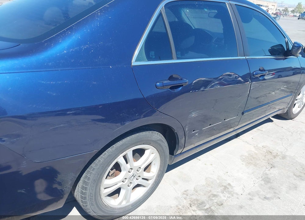 2007 HONDA ACCORD 2.4 EX VIN: 1HGCM567X7A101345