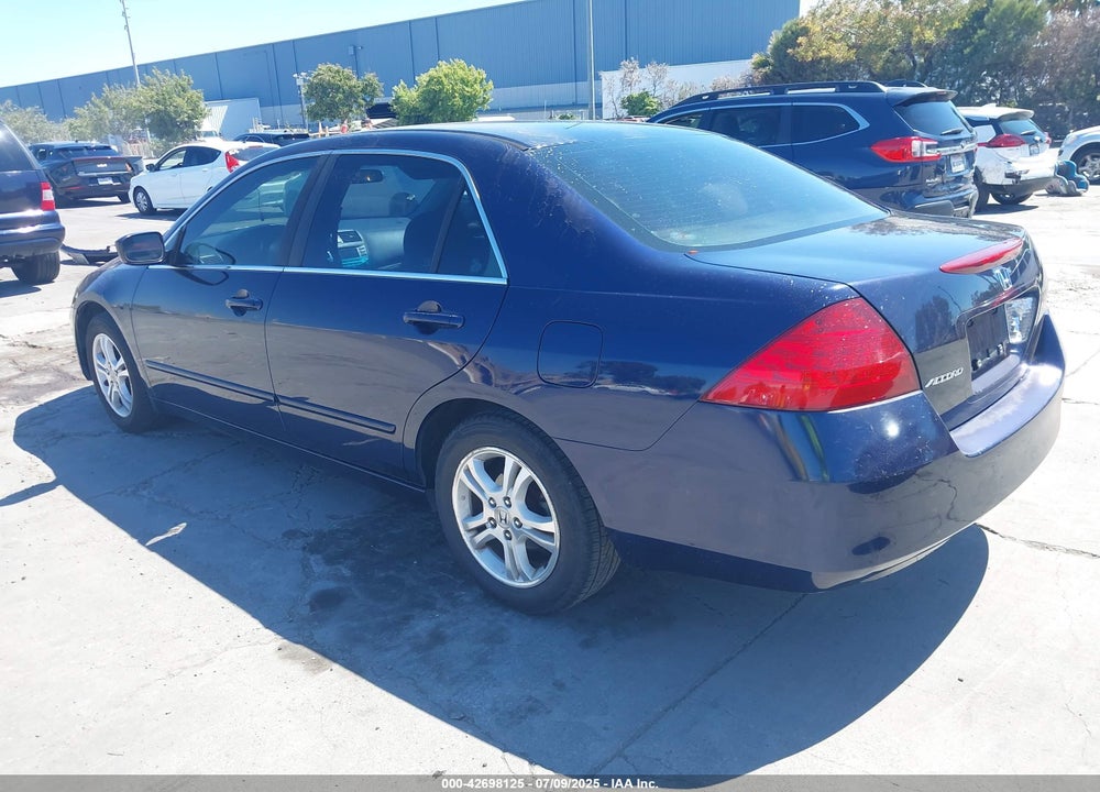 2007 HONDA ACCORD 2.4 EX VIN: 1HGCM567X7A101345