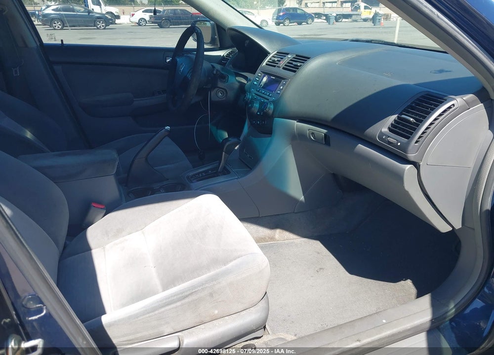 2007 HONDA ACCORD 2.4 EX VIN: 1HGCM567X7A101345