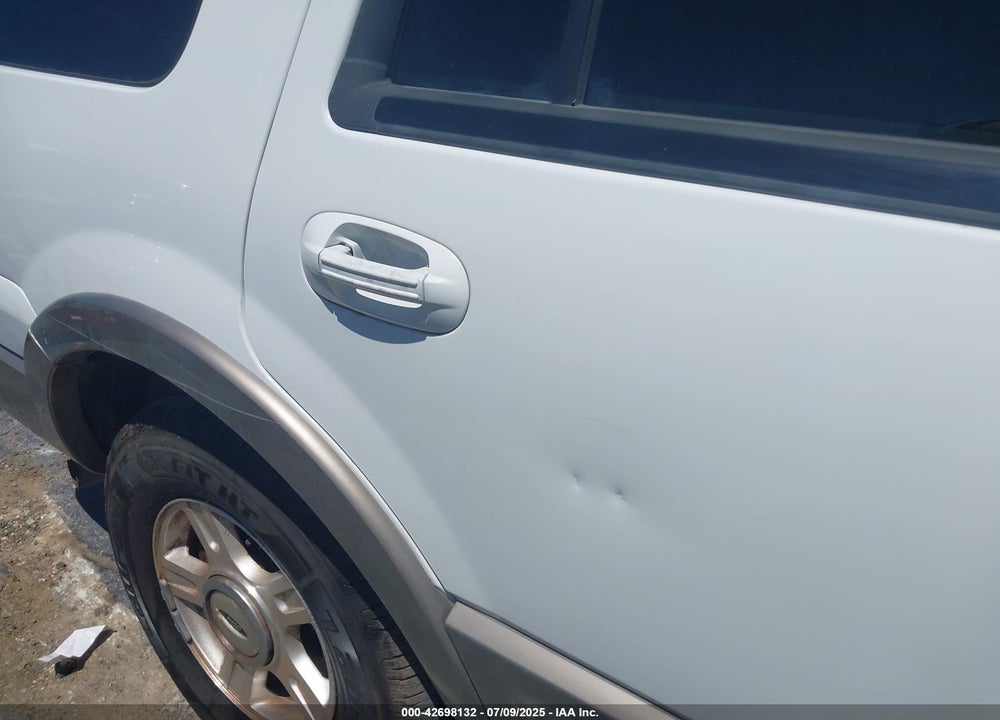 2003 FORD EXPEDITION EDDIE BAUER VIN: 1FMPU18L33LC16060