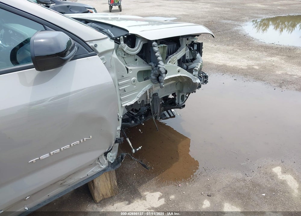 2025 GMC TERRAIN VIN: 3GKALUEG9SL257838