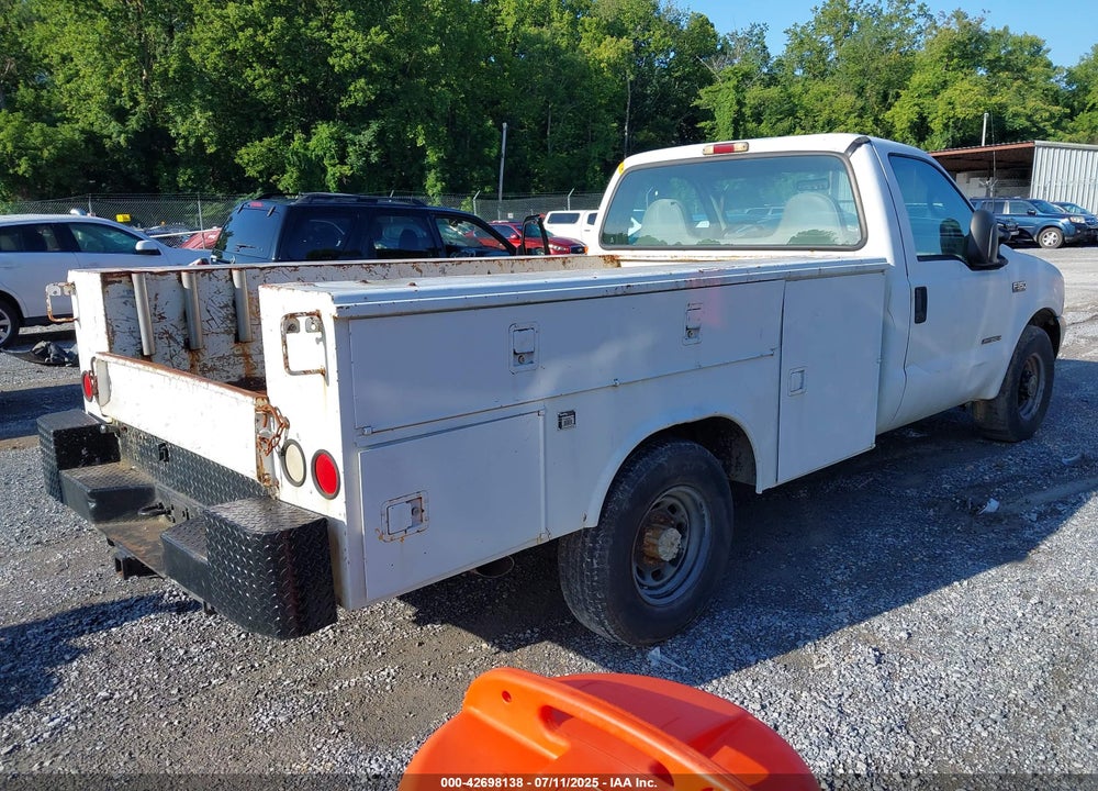2000 FORD F-350 LARIAT/XL/XLT VIN: 1FDSF34F0YEA63553