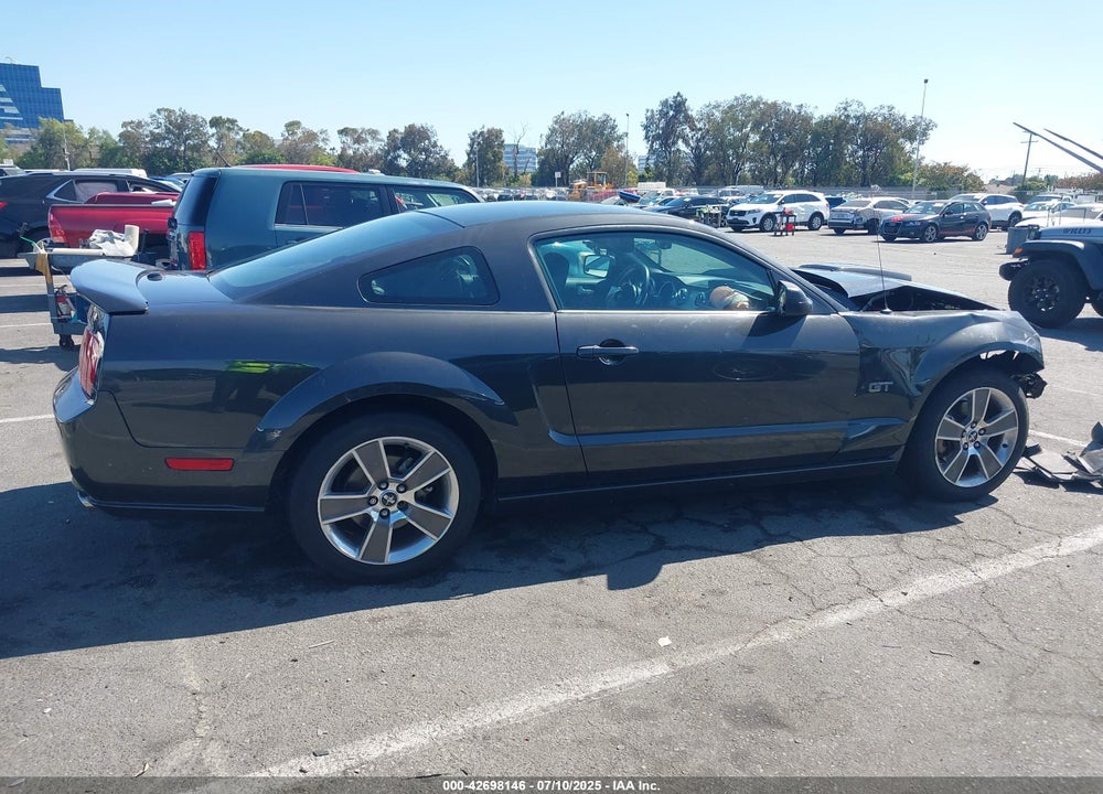 2008 FORD MUSTANG GT DELUXE/GT PREMIUM VIN: 1ZVHT82H285122155