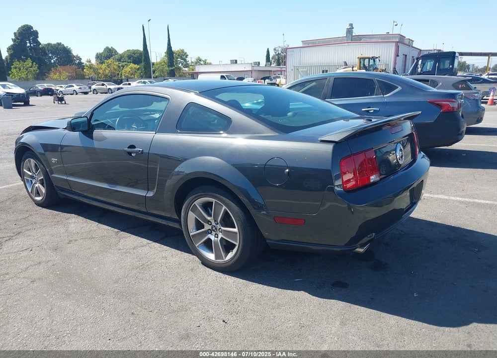 2008 FORD MUSTANG GT DELUXE/GT PREMIUM VIN: 1ZVHT82H285122155