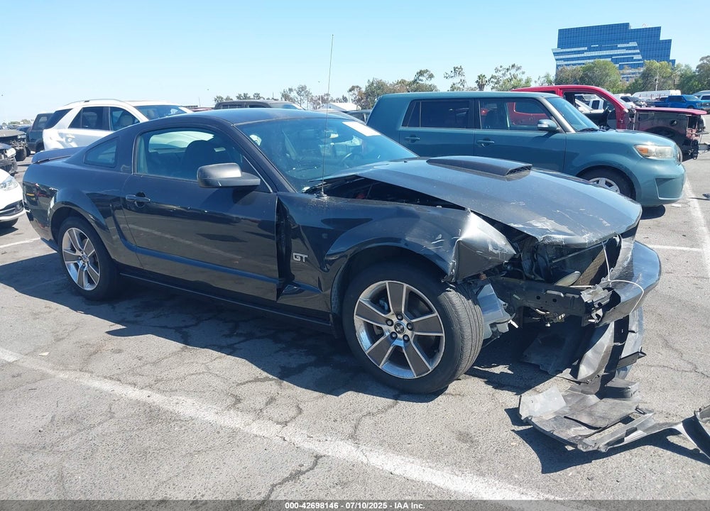 2008 FORD MUSTANG GT DELUXE/GT PREMIUM VIN: 1ZVHT82H285122155