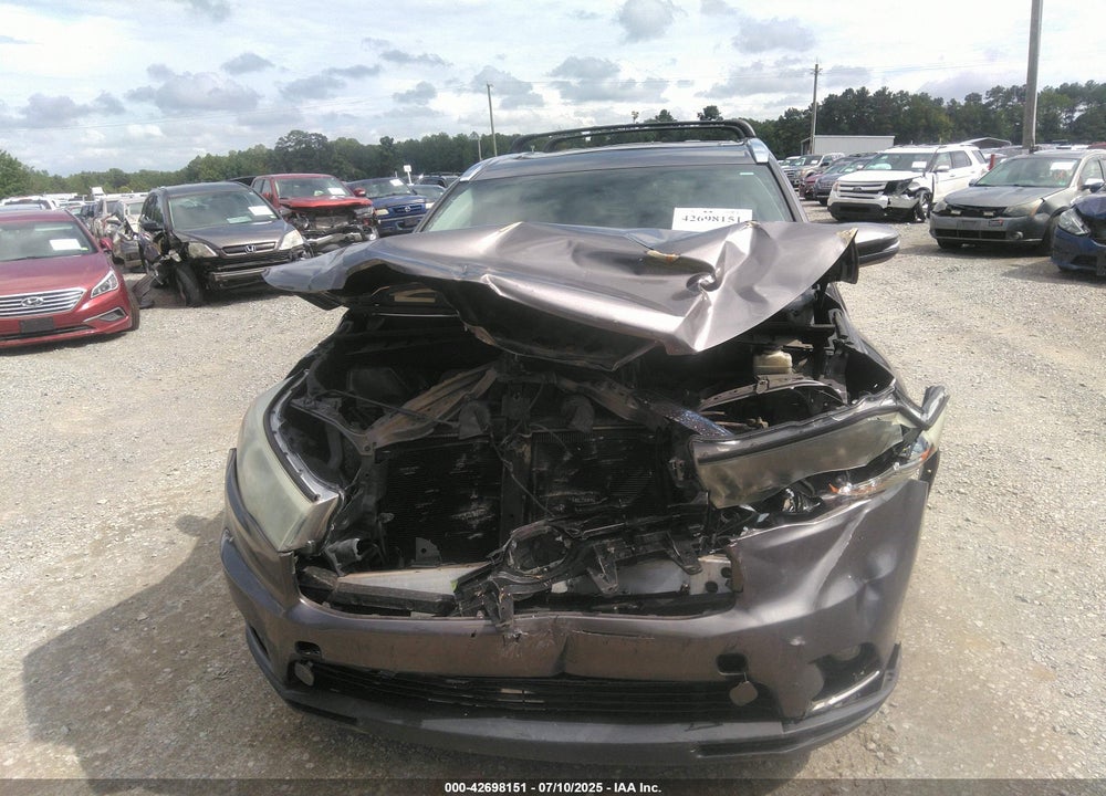 2015 TOYOTA HIGHLANDER VIN: 5TDJKRFH9FS115508