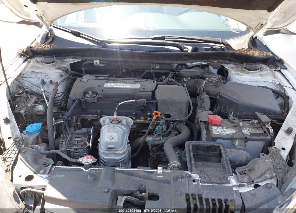 2015 HONDA ACCORD VIN: 1HGCR2F37FA248542