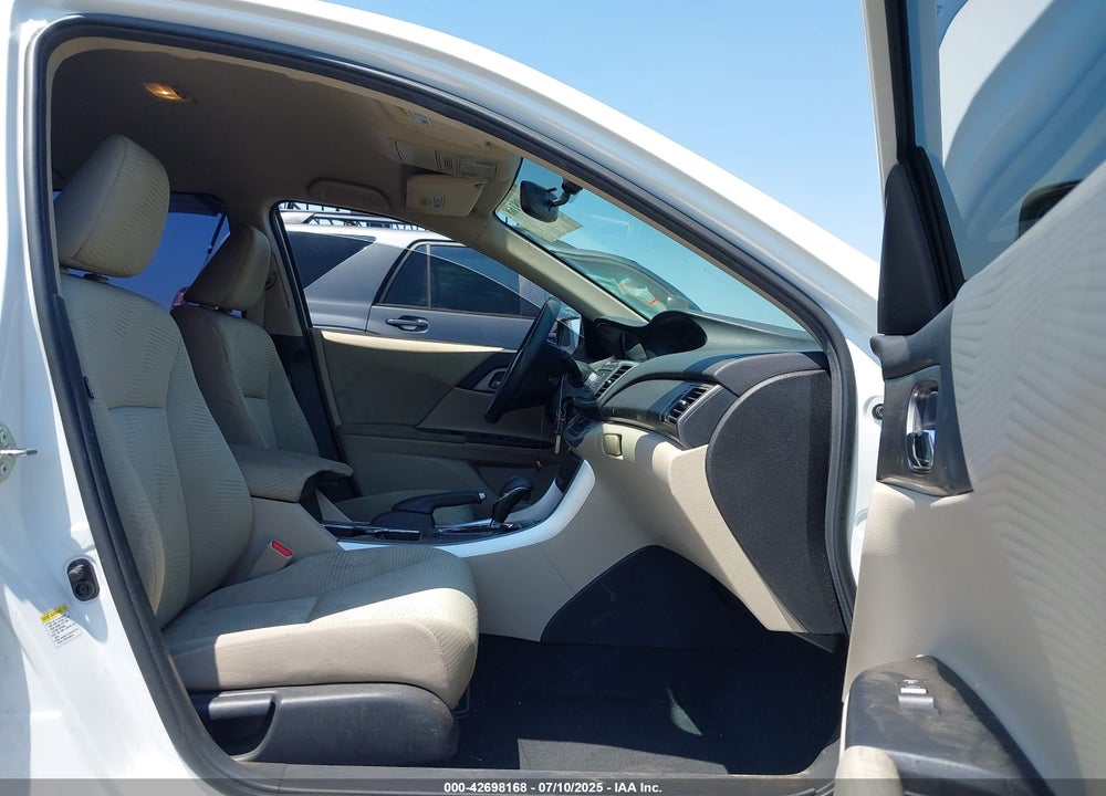 2015 HONDA ACCORD VIN: 1HGCR2F37FA248542