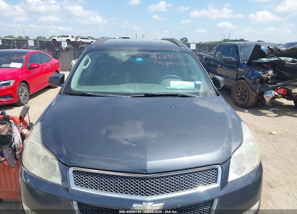 2011 CHEVROLET TRAVERSE VIN: 1GNKRFED4BJ201286