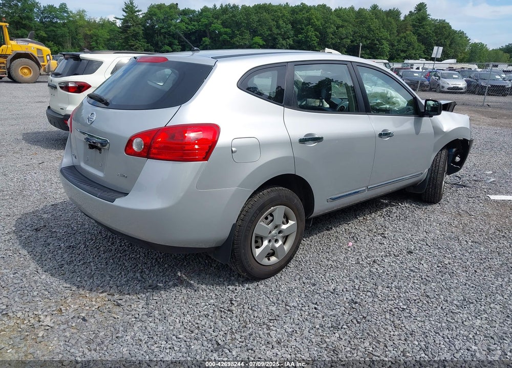 2014 NISSAN ROGUE SELECT VIN: JN8AS5MV5EW201824