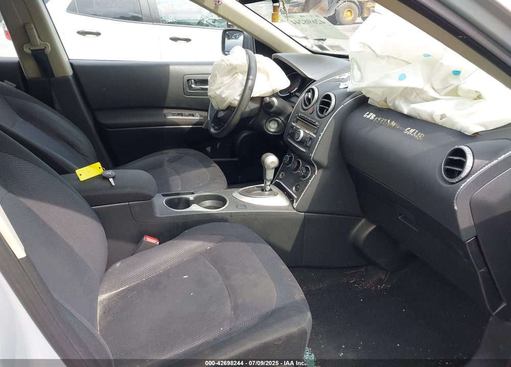 2014 NISSAN ROGUE SELECT VIN: JN8AS5MV5EW201824
