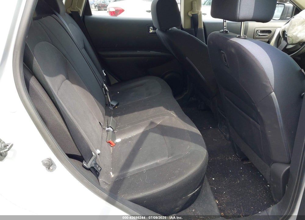 2014 NISSAN ROGUE SELECT VIN: JN8AS5MV5EW201824
