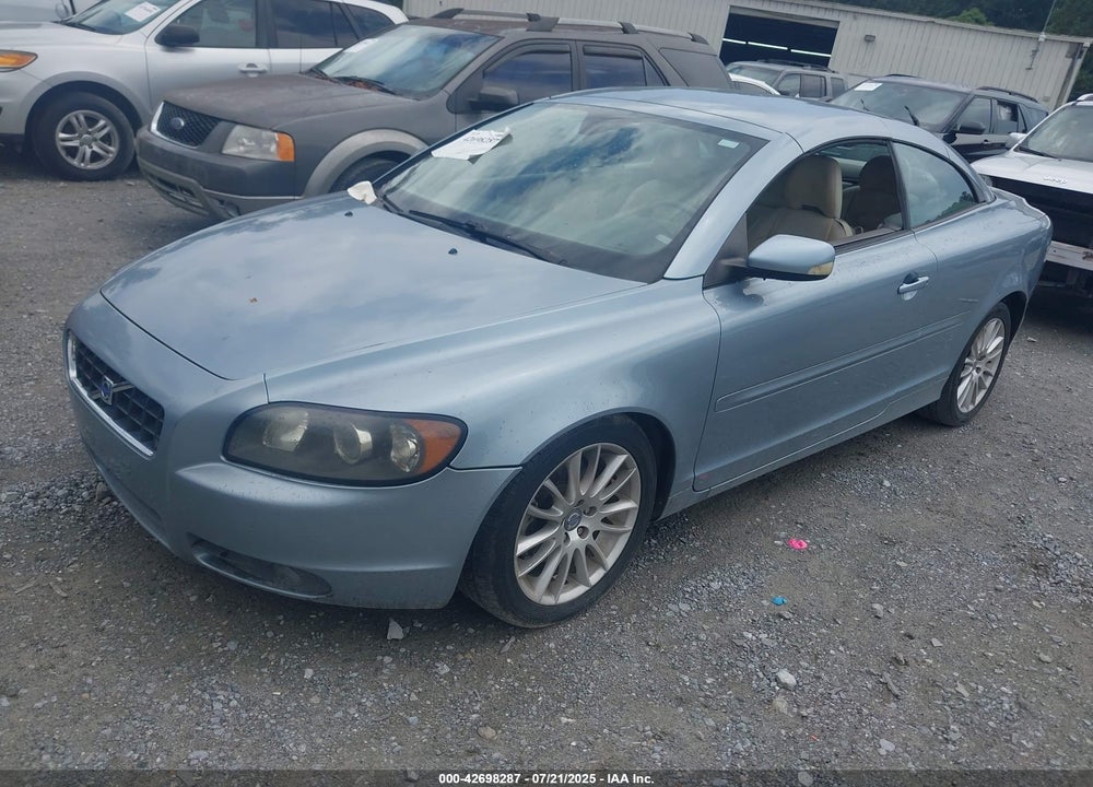 2007 VOLVO C70 VIN: YV1MC68207J010186
