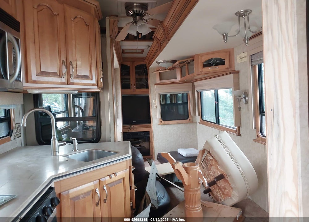 2008 KZ INC ESCALADE VIN: 4EZFE372986016158