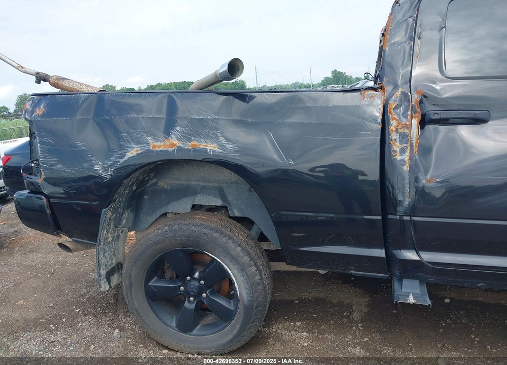 2016 RAM 1500 VIN: 1C6RR7FG9GS279173