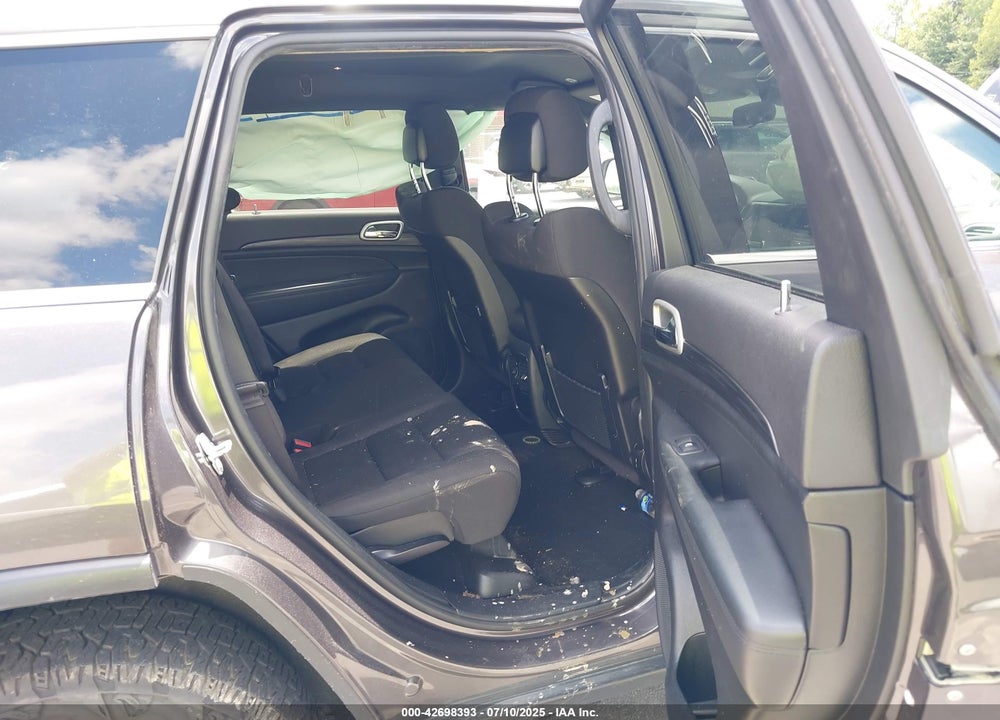 2021 JEEP GRAND CHEROKEE VIN: 1C4RJFAG2MC816683