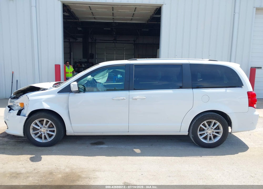 2018 DODGE GRAND CARAVAN SXT VIN: 2C4RDGCG4JR267811