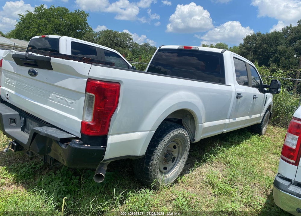 2017 FORD F250 SUPER DUTY VIN: 1FT7W2A64HEE73880
