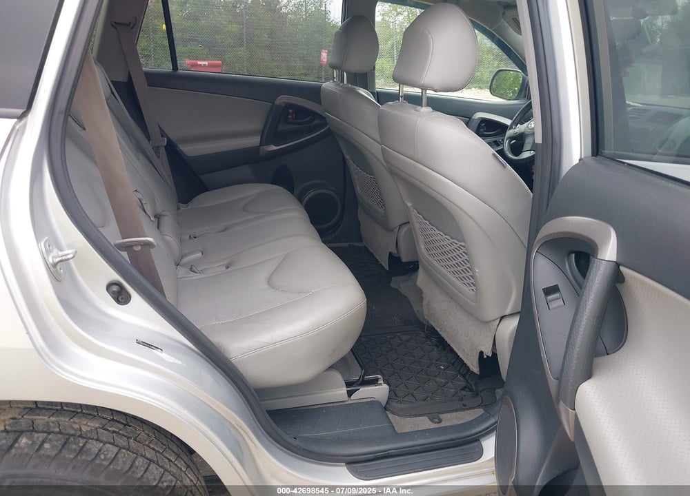 2008 TOYOTA RAV4 VIN: JTMBK31V786033620