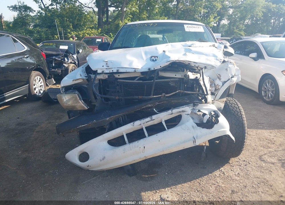 2000 DODGE DAKOTA SLT/SPORT VIN: 1B7GG22N8YS515780