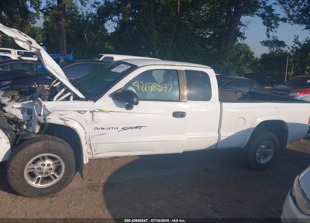 2000 DODGE DAKOTA SLT/SPORT VIN: 1B7GG22N8YS515780