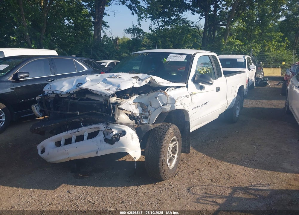 2000 DODGE DAKOTA SLT/SPORT VIN: 1B7GG22N8YS515780