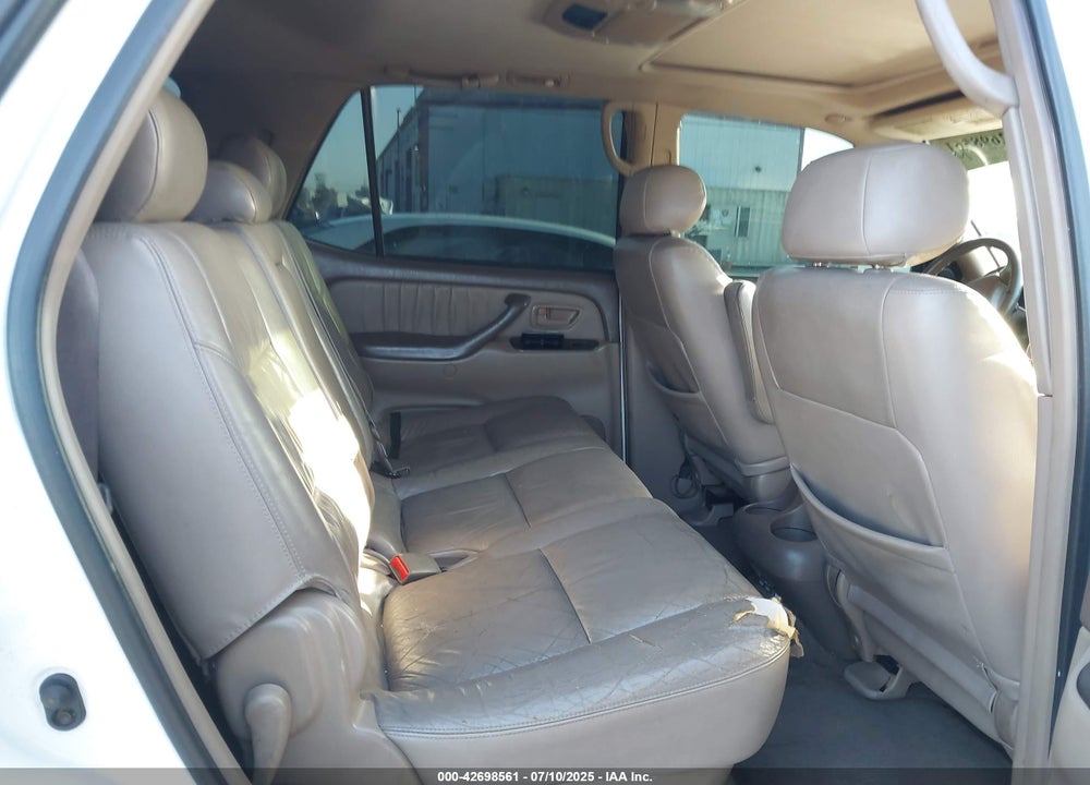 2003 TOYOTA SEQUOIA LIMITED V8 VIN: 5TDZT38AX3S203931