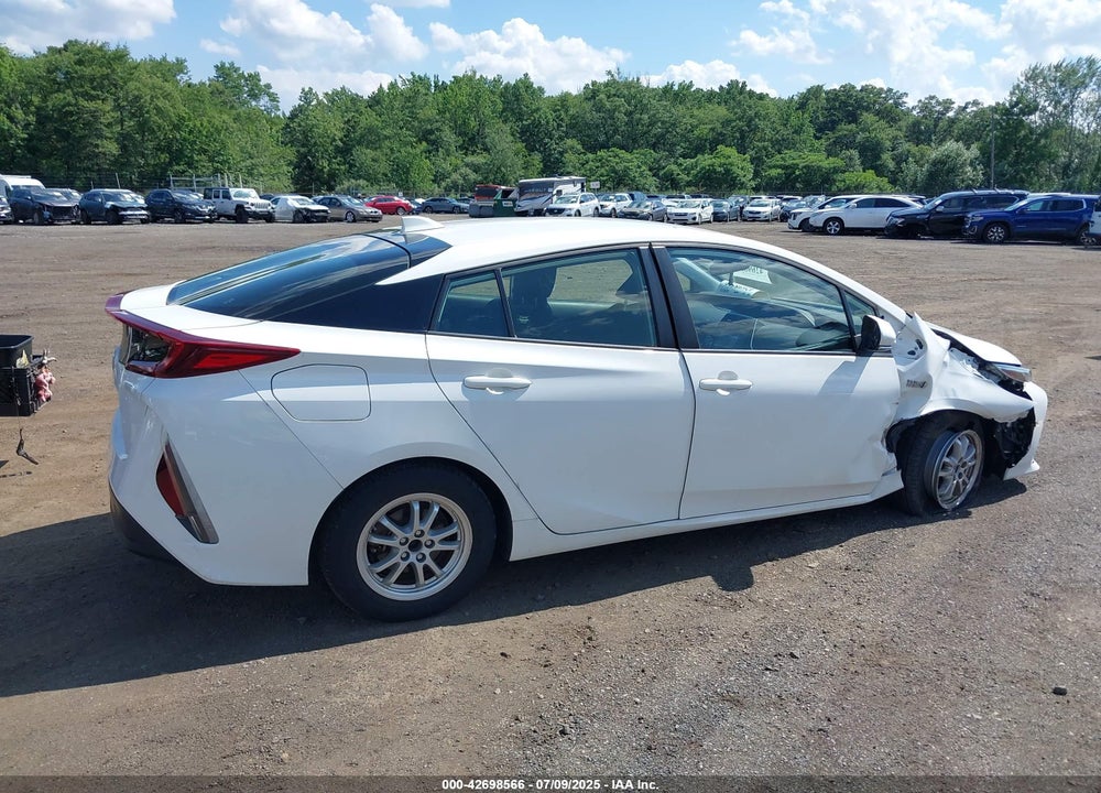 2021 TOYOTA PRIUS PRIME VIN: JTDKAMFP8M3193990