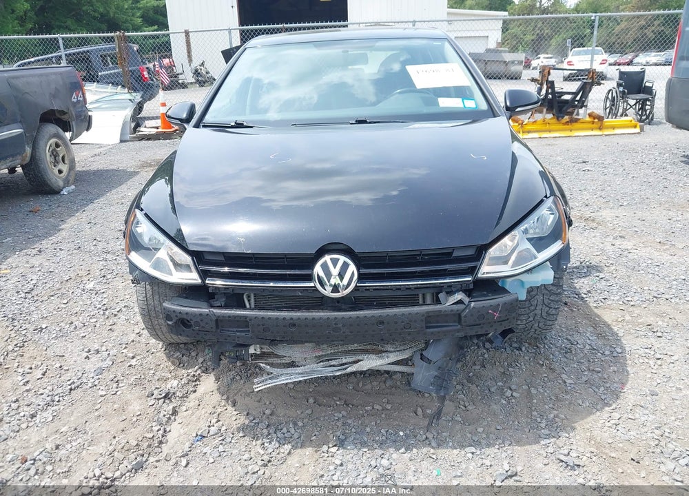 2017 VOLKSWAGEN GOLF TSI S 4-DOOR/TSI WOLFSBURG EDITION 4-DOOR VIN: 3VW117AU2HM071637