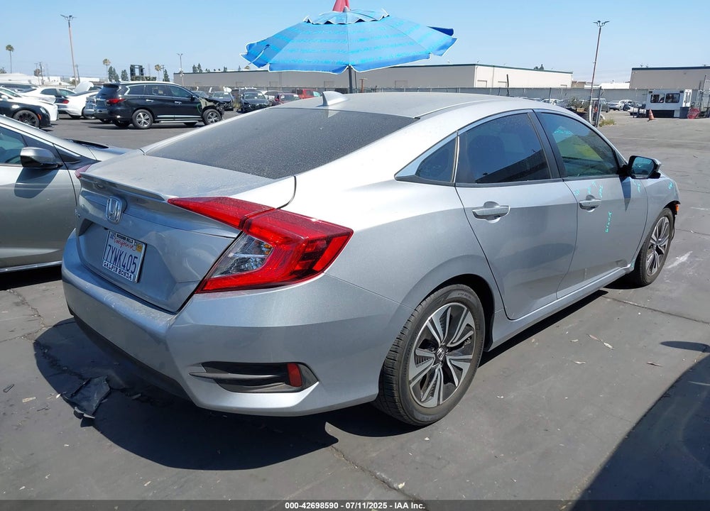 2017 HONDA CIVIC VIN: 2HGFC1F34HH650497
