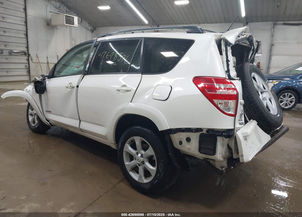 2011 TOYOTA RAV4 VIN: 2T3DK4DV5BW055468